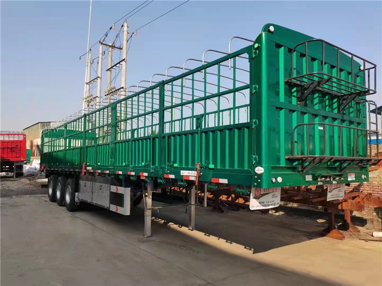 上海定制13米半挂车欢迎大家咨询,直梁仓栅运输车高强度钢材