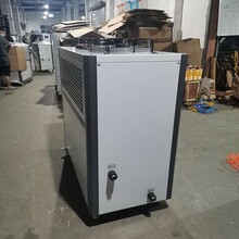 山井冷却机,重庆风冷式冷水机品牌工厂图片