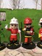 消防战士雕塑图