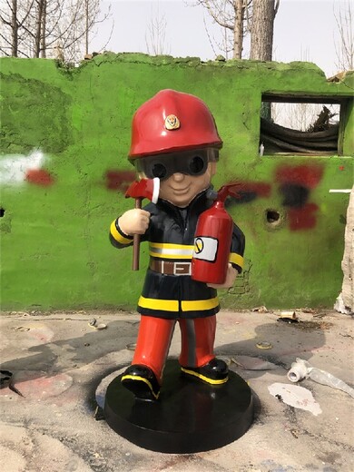 贵州户外玻璃钢消防员雕塑模型,消防主题雕塑