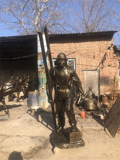 山西大型玻璃钢消防员雕塑模型,消防战士雕塑