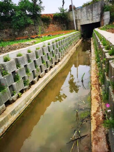 贵州六盘水景观挡土墙厂家