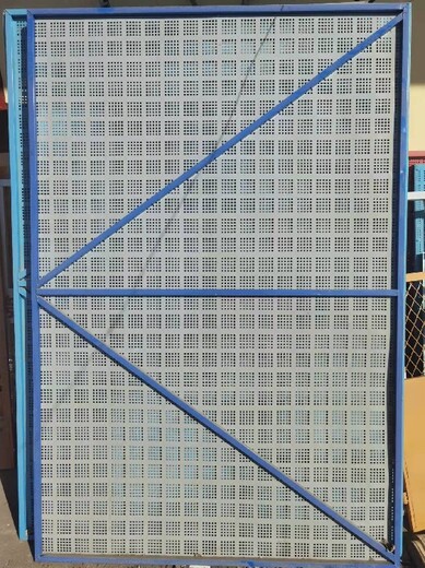 亚奇脚手架钢板网,万州6公斤钢板网加工