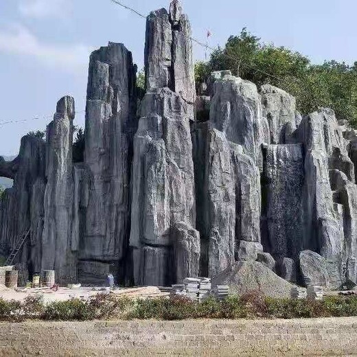 锡林郭勒盟苏尼特左旗小型水泥塑石假山