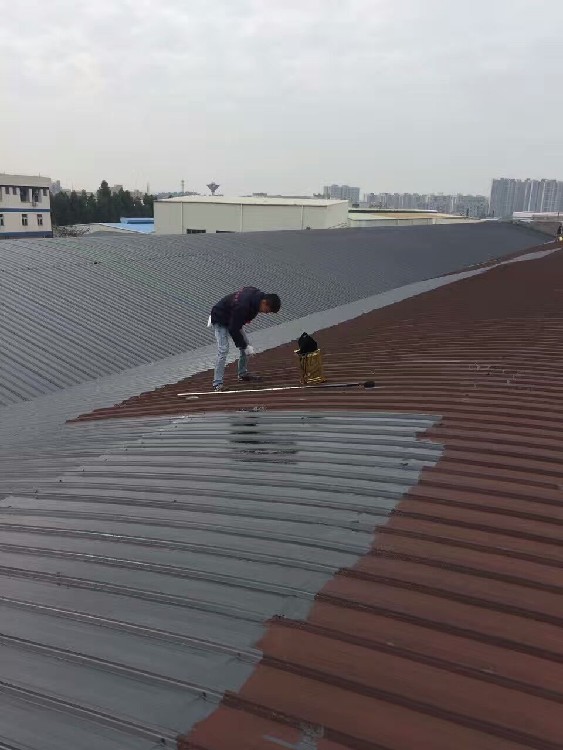 光明新區鋅鐵瓦防水公司