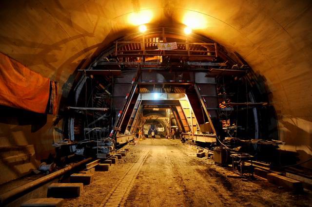 珠海隧道拱架弯拱机生产厂家联系方式