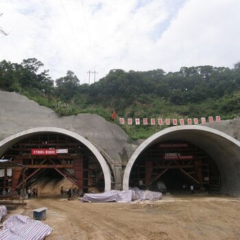 万泽愚公顶弯机,徐州隧道拱架弯拱机生产厂家联系方式