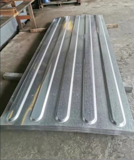 信合集装箱顶板,北京生产集装箱墙板焊接方法