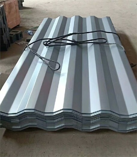 信合集装箱顶板,河北供应集装箱墙板焊接方法
