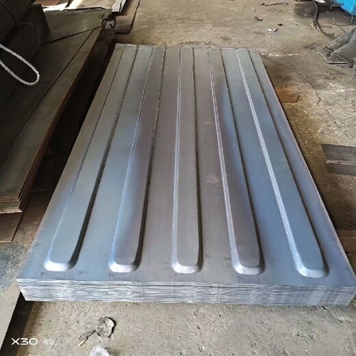 江苏信合集装箱瓦楞板焊接方法