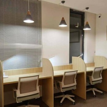 信阳备考自习室用开放式自习桌椅定做众思创家具