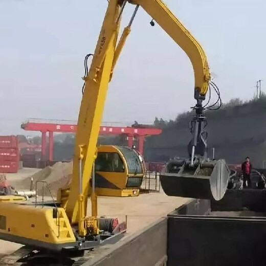 邦力挖机骑火车,北京邦力挖机加高支腿
