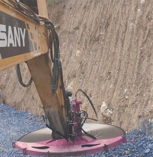 新疆挖机开采锯