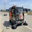佰億潔電動(dòng)掃路車電動(dòng)清潔機(jī)