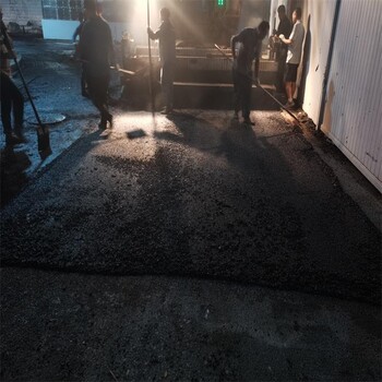 仟和正成都瀝青道路管溝修復(fù)改性瀝青混凝土施工