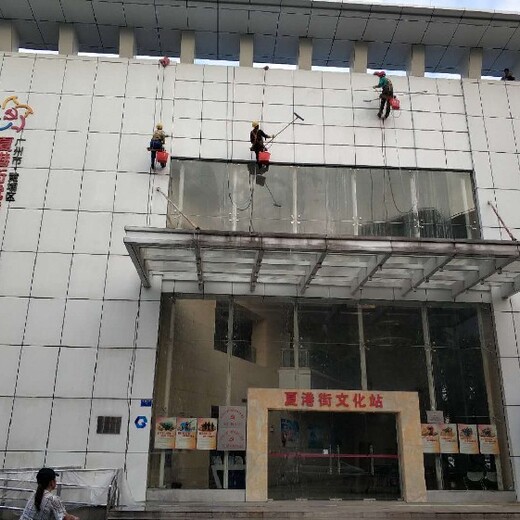 广州番禺学校外墙清洗广告牌清洗