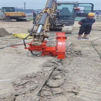  Zhangjiakou second-hand excavator refitted rock saw operation process