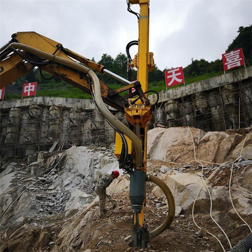 湛江挖掘机安装凿岩设备厂家