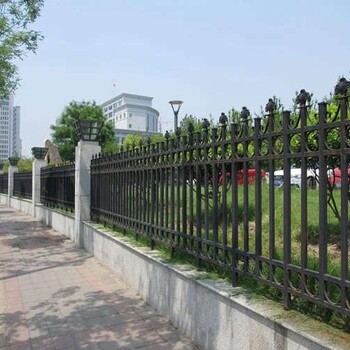 天津河西庭院铁艺围栏多少钱