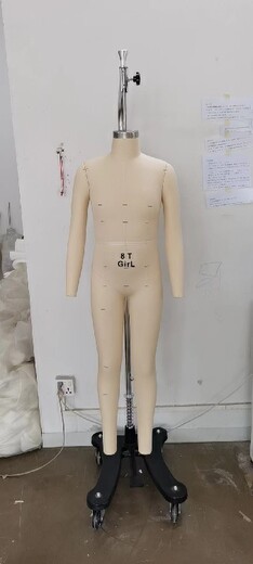 九龙坡生产欧码裁剪模特厂家,制衣模特公仔