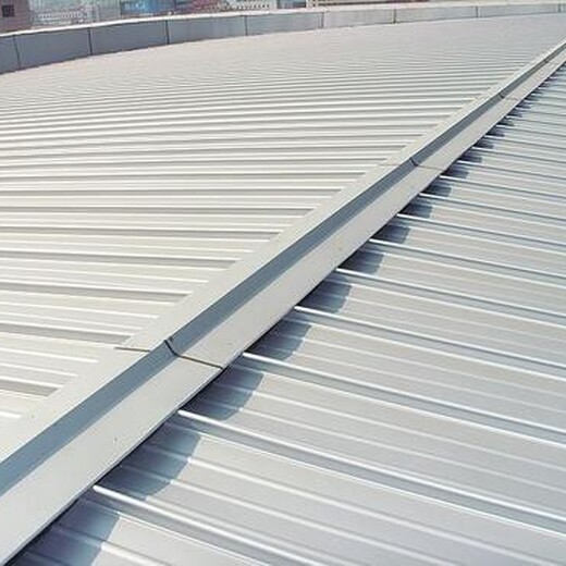 泉州YX25-400铝镁锰合金屋面板穿孔厂家,铝镁锰合金板