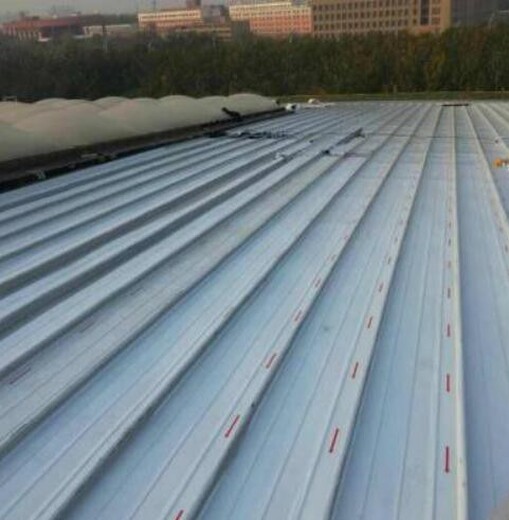 公安氟碳喷涂铝镁锰板金属屋面