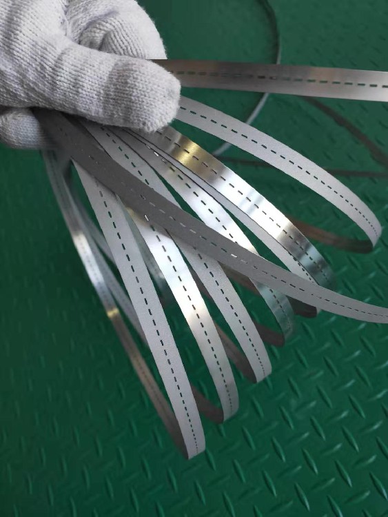 welding太阳能硅片自动串焊机的钢带,安徽从事德国帝目TT日本NPC西班牙串焊机钢带