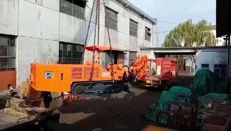 鑫通机械巷道清理机,北京智能巷道修复机注浆