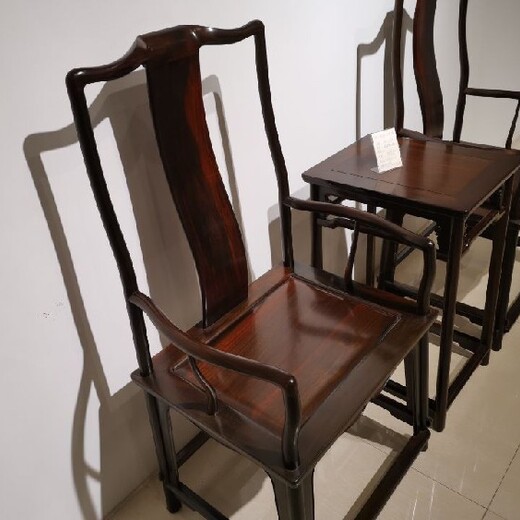 济宁威武王义红木红木圈椅收藏之宝,大红酸枝圈椅