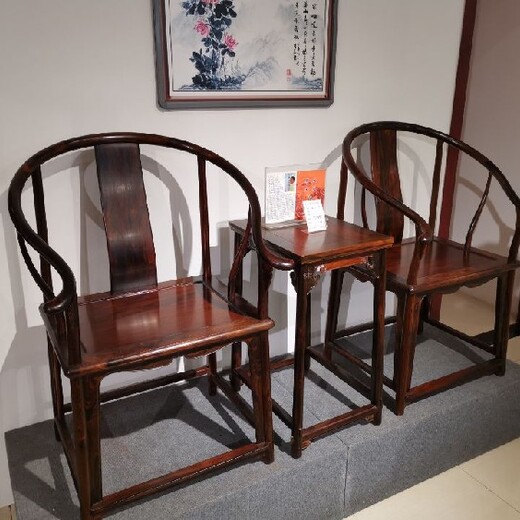 青岛大红酸枝餐桌缅甸花梨餐桌王义红木红木圈椅低调的华丽,缅甸花梨圈椅