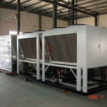 德祥风冷箱型工业冷水机组,新疆螺杆式风冷冷水机组供应商