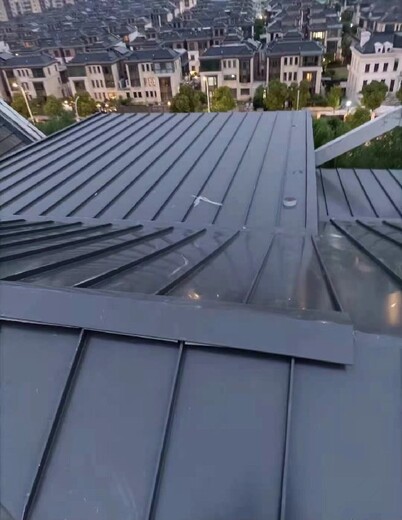 慕舟铝镁锰金属屋面板,清远YX35-200-800铝镁锰板报价及图片