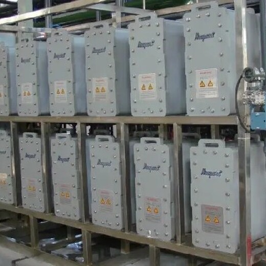 榆林江宇5吨/小时食品厂反渗透设备安装304不锈钢无菌水箱