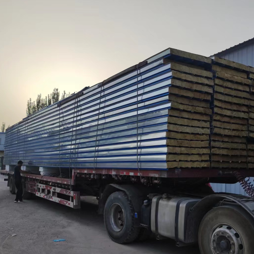 新疆叶城县彩钢板供应商