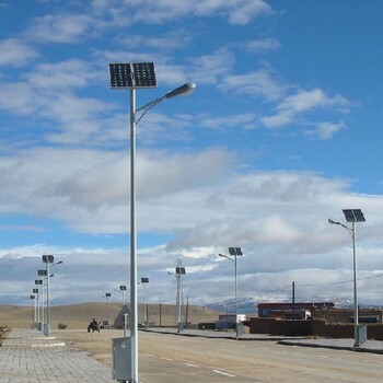 平谷生产加元医院太阳能路灯