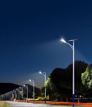 中加元LED路灯,平谷太阳能路灯型号