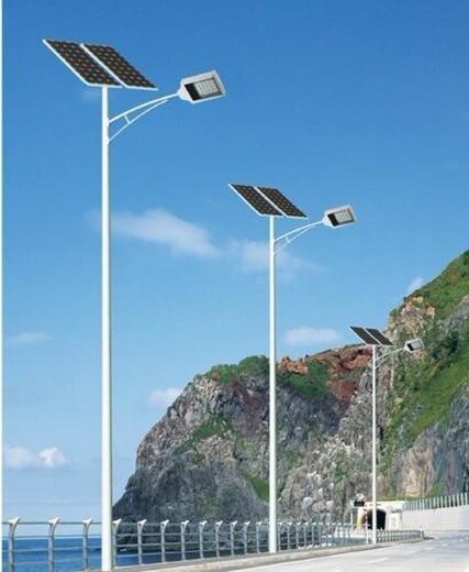 崇文承接加元太阳能路灯品牌,太阳能LED路灯