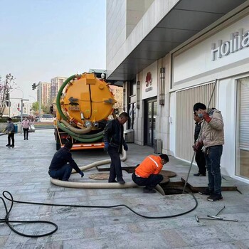 順義市政管道清淤更換污水泵地下室抽糞衛(wèi)生間除臭鴻睿清洗
