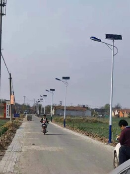 加元太阳能路灯,赤峰智能村镇太阳能路灯
