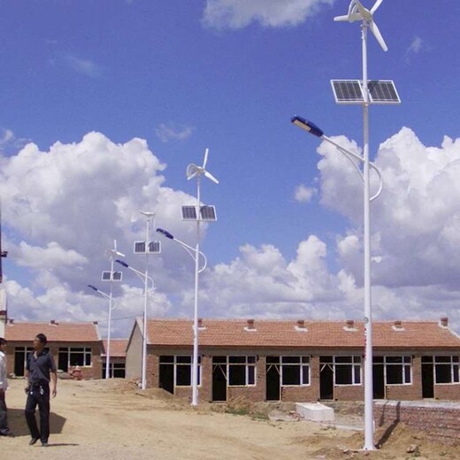 定制学校太阳能路灯安装维修费用,太阳能路灯维修