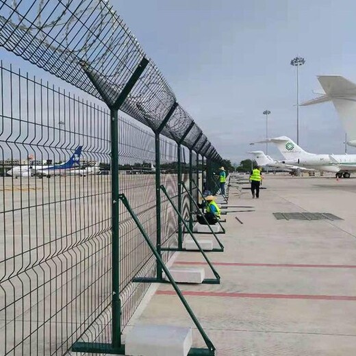 供应机场护栏网价格,铝包钢机场围界