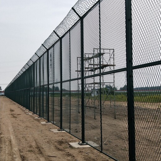 铝包钢机场护栏网价格,铝包钢机场隔离网