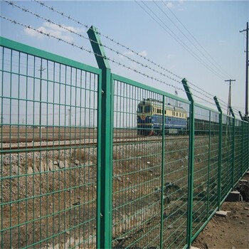 盐城生产铁路防护栅栏