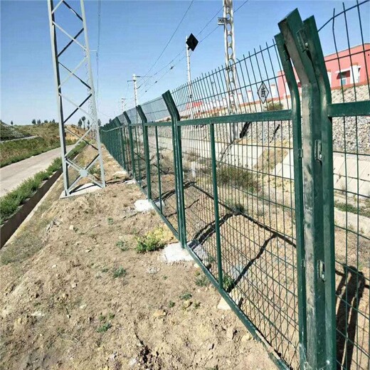郑州供应铁路防护栅栏