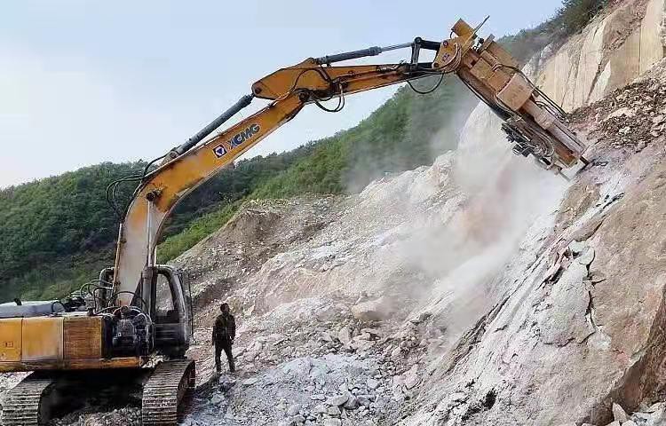 黑龙江挖机改装钻劈一体机价格