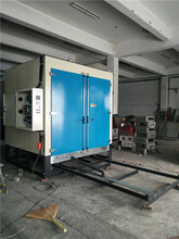 YT881電動軌道環氧樹脂烘箱-地坪漆原料預熱烘箱200℃油桶烘箱圖片