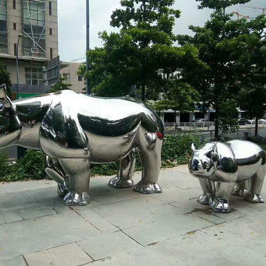 鏡面不銹鋼犀牛雕塑定制廠家