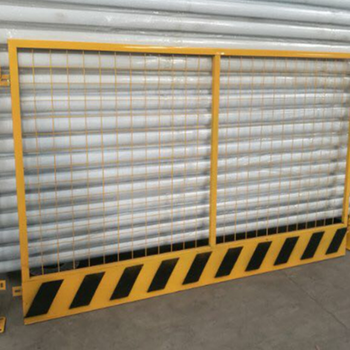 茂名房地产工地作业施工防护网1.2米高黄黑网格基坑护栏围挡