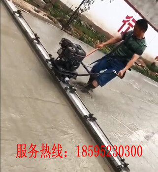 手拉式3米4米汽油水泥路面振动梁厂家