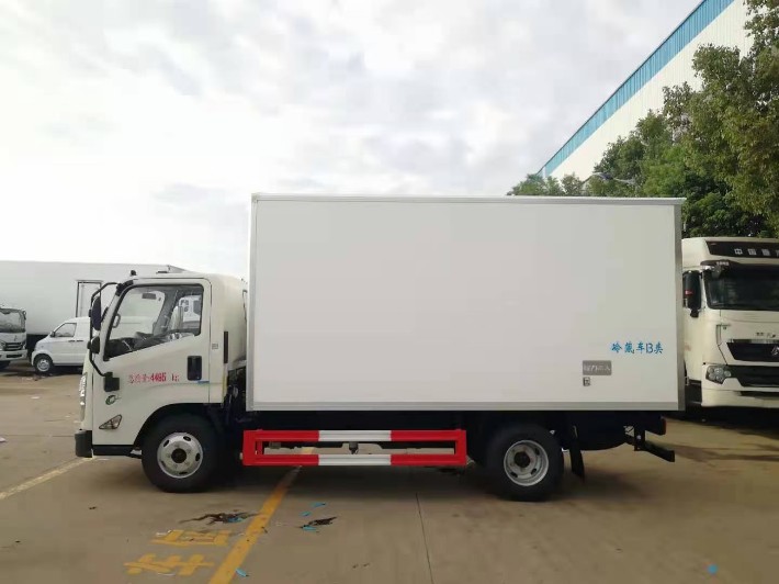 柳汽20吨杂项物品运输车易燃气体运输车